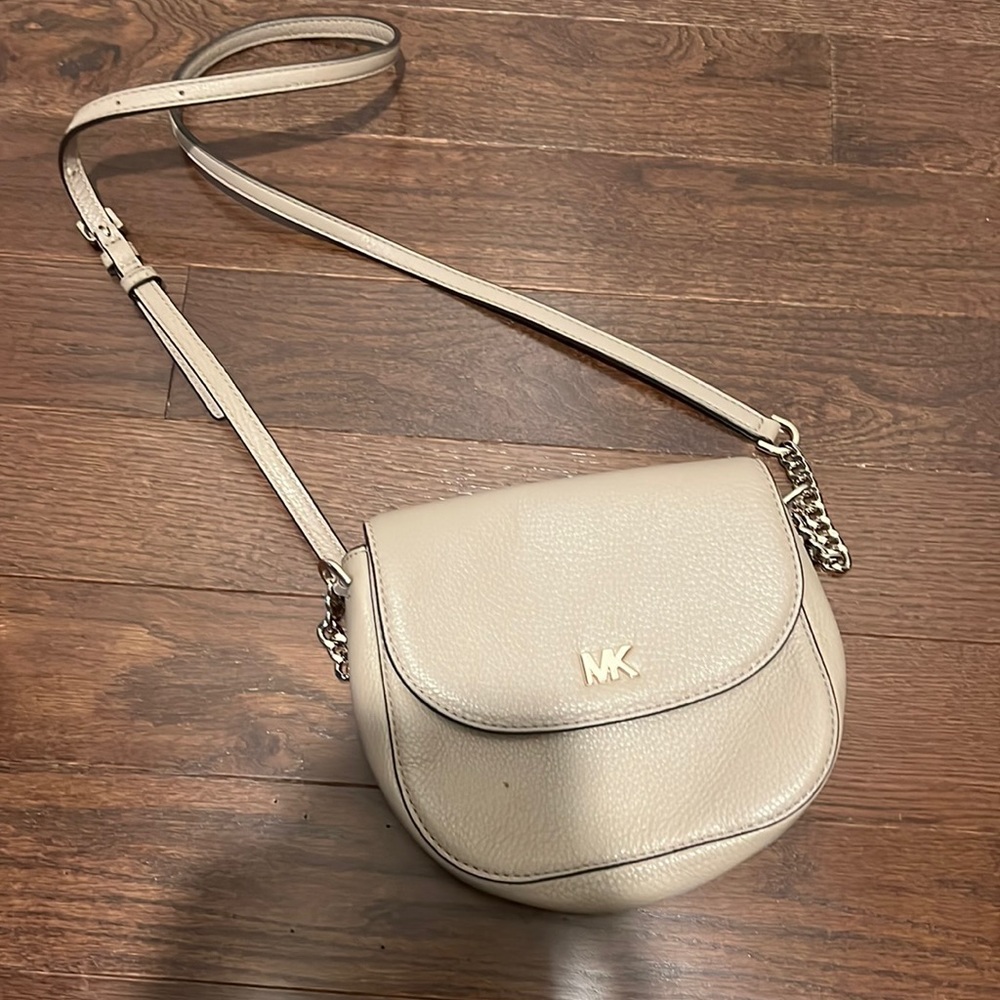Micheal Kors Purse